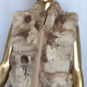 Reversible rabbit far vest