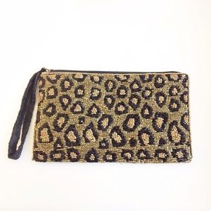 BEADED LEOPARD PRINT CLUTCH WRISTLET
