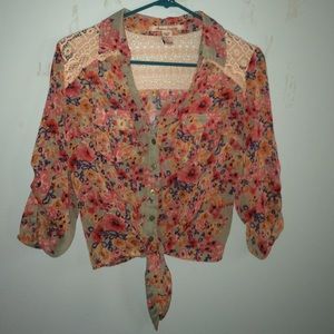 Floral Print Tied Shirt