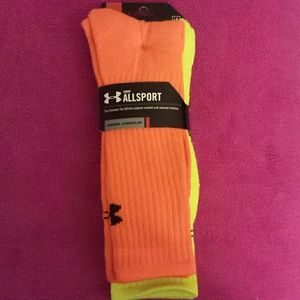 Unisex Allsport Under Armour Athletic Socks.
