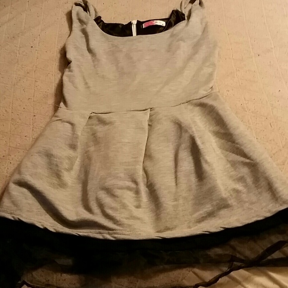 Cute grey tank 'dress'  perfect with stretch pants
