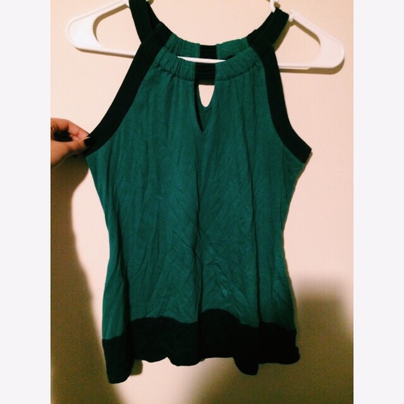 🎈Cute Banana Republic Top