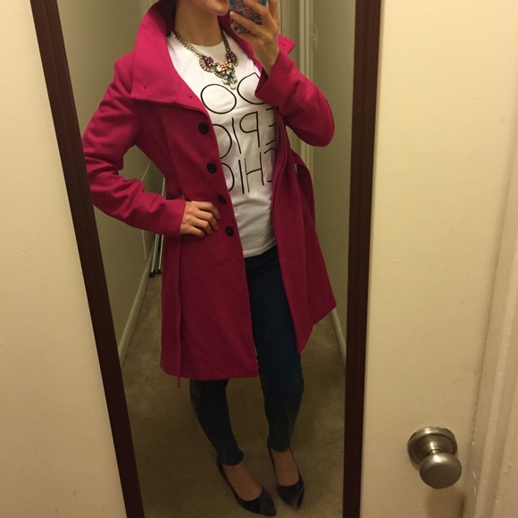SOLD** Old Navy hot pink coat - Picture 2 of 4