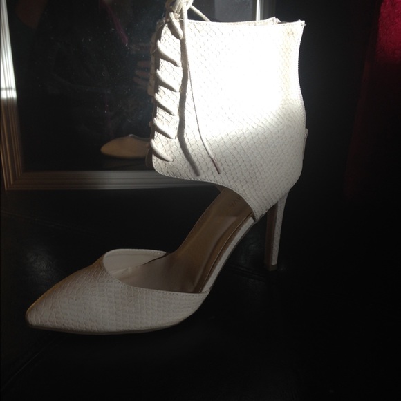 White heels!! New!!!!
