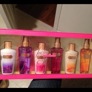 Victoria secrets lotions and body spray