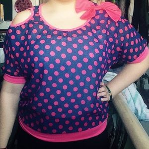 Poke a dot pink and blu with bow