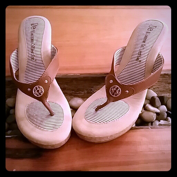 Wedge flip flops!
