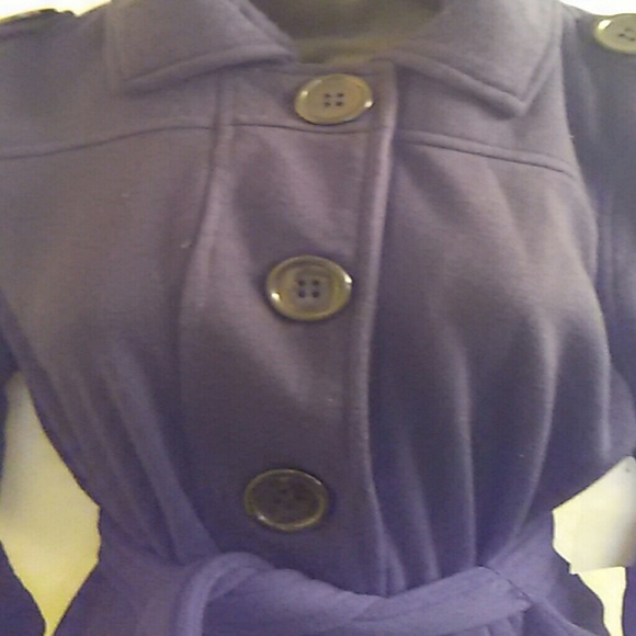 *SALE*  NWT pea coat with hood.very cute. - Picture 2 of 3