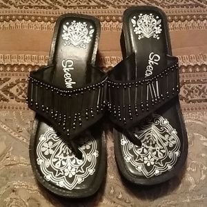 Skecher sandals