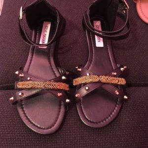 New Steve Madden sandals