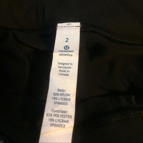 Lululemon reversible wunder under crops size 2! ❤️ - Picture 3 of 4