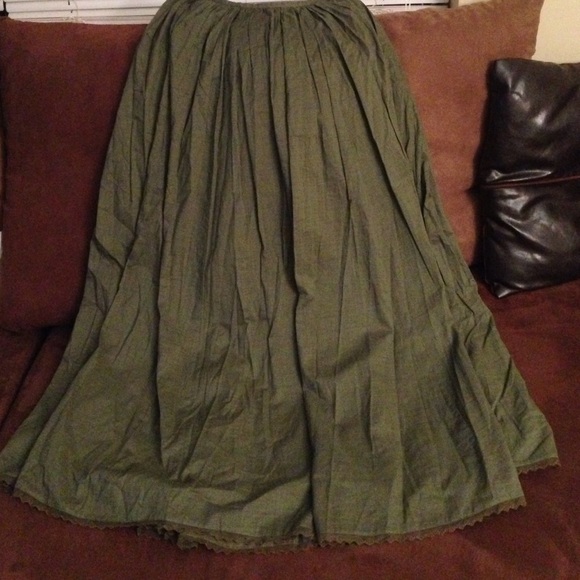 🎀Full length skirt