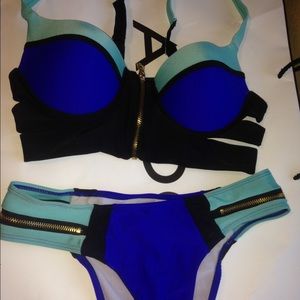 Bathing suit