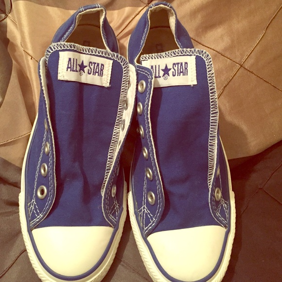 Royal blue tennis shoes