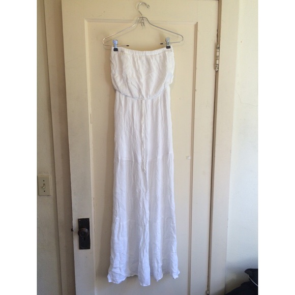 NWT! LA Hearts Gauze white maxi dress! - Picture 3 of 4