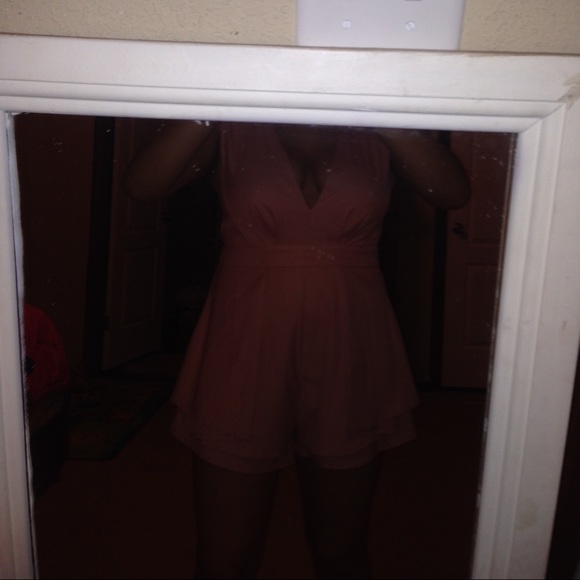 Romper - Picture 4 of 4