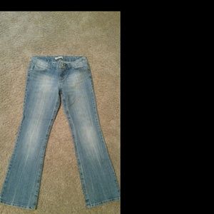 Lei juniors boot cut jeans