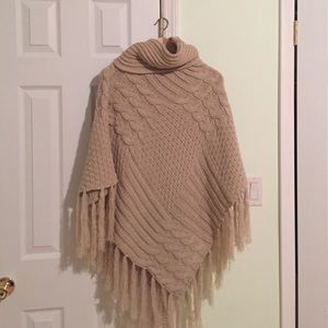 Brand new Sweater, sleeveless.