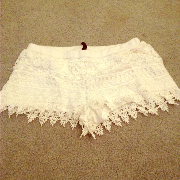 Lace shorts - Picture 1 of 2