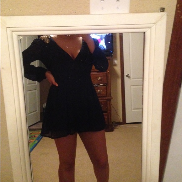 Romper - Picture 3 of 4