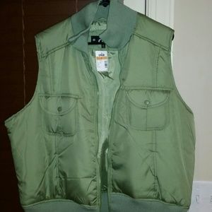 Fashion vest