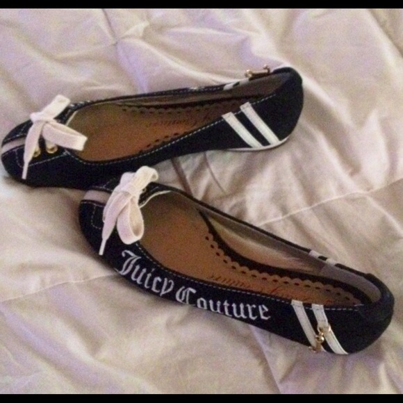 Juicy Couture Flats