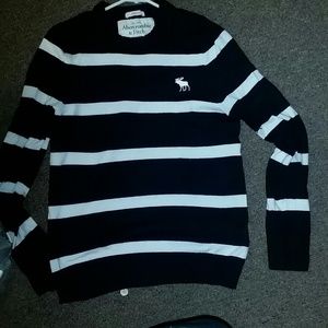 Good condition Abercrombie and Fitch sweater