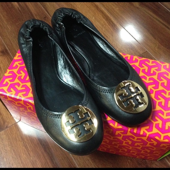 🚫🚫SOLD🚫🚫Tory Burch Classic Reva Ballet Flats