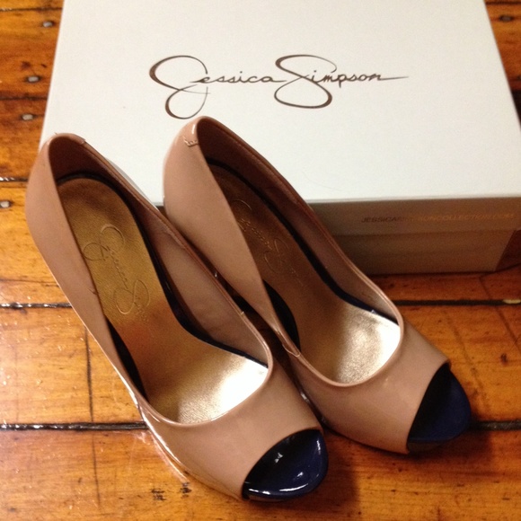 Jessica Simspon Open-Toed Heels