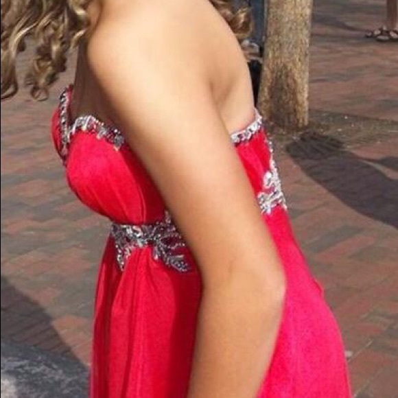 Prom dress. Size 4. Alyce Paris. Watermelon. - Picture 2 of 3