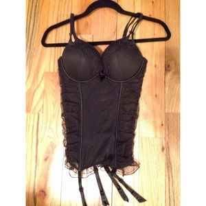 [NEVER WORN] 🎀 Victoria's Secrets Boustierre