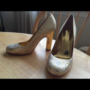 Tory Burch Colin pump