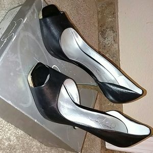 Jessica Simpson pumps size 7.5