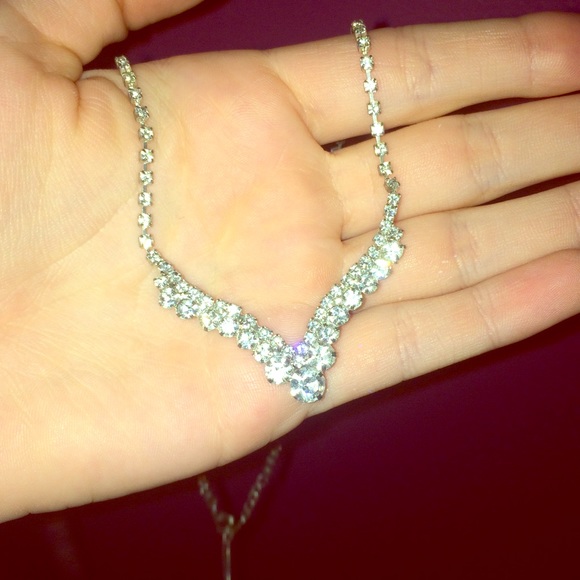 Elegant Diamond Necklace💎