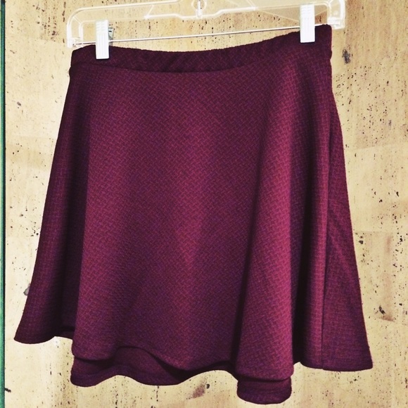 F21 Textured Mini Skater Skirt