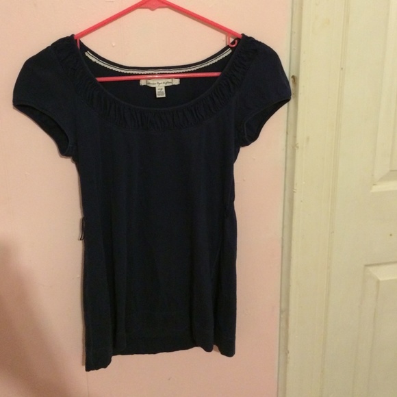 American eagle blue top