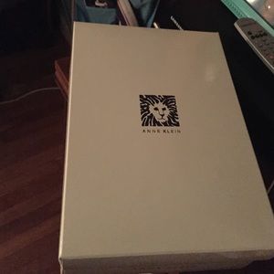 Anne Klein heels