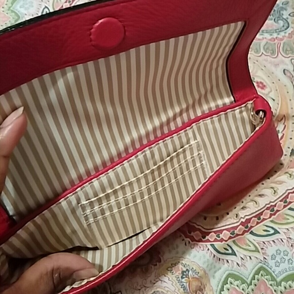 💥SOLD 2 Priv. ClientKateSpade💥 wristlet - Picture 4 of 4