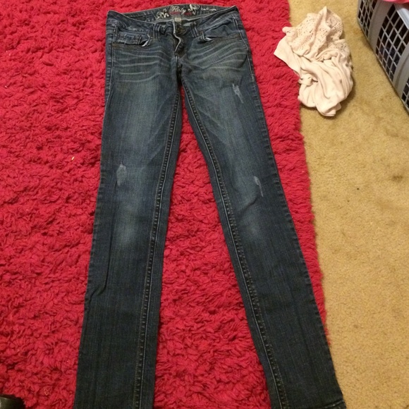 Refuge Jeans