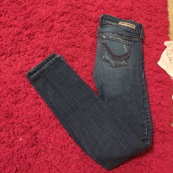 Refuge Jeans - Picture 3 of 3