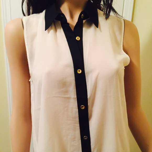 Top - Picture 2 of 3