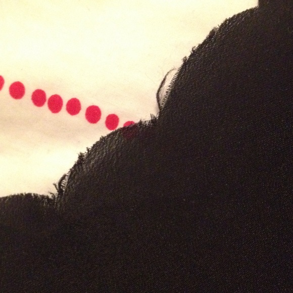 Silk scallop tank top - Picture 4 of 4