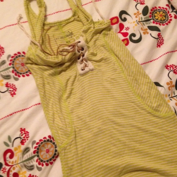 We the free stretchy tank - Picture 3 of 3