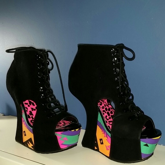 Heeless Curved Platform Wedge Shoes