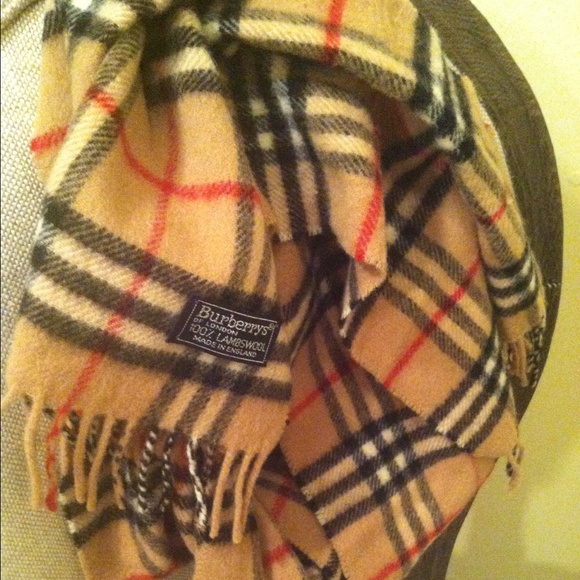Vintage Burberry scarf