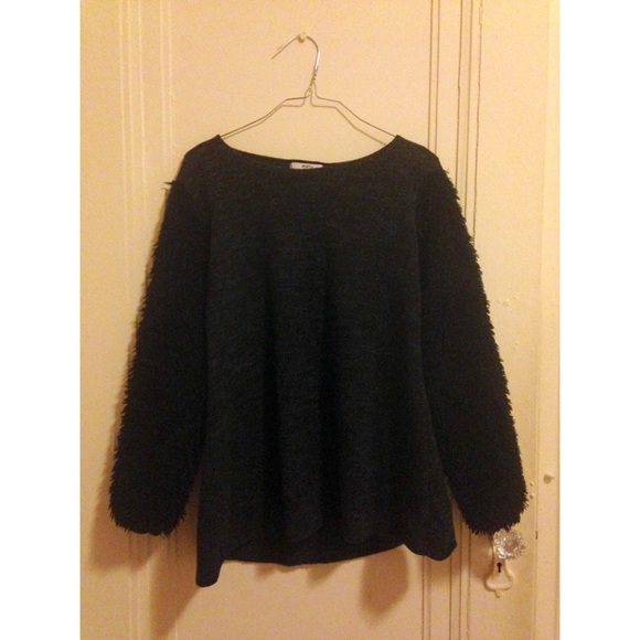 ✨👍Super cute furry top!