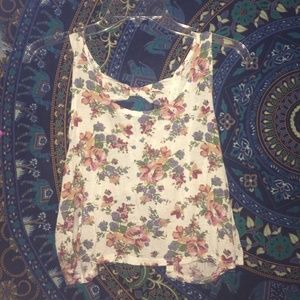 Brandy Melville cute floral tank top