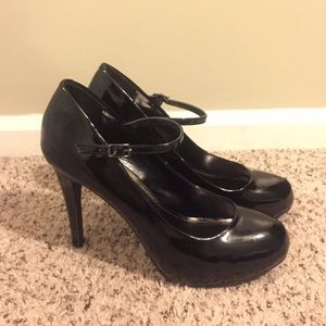 Black Mary Jane Heels