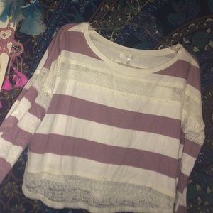 Cute white lace shirt PAC sun