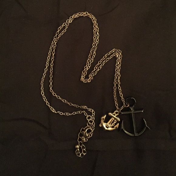 Anchor necklace